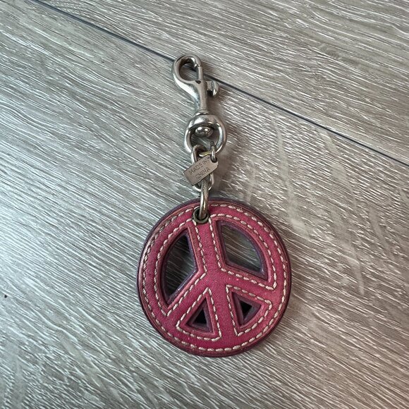 vintage Coach leather Peace bag charm or keychain - Picture 1 of 4